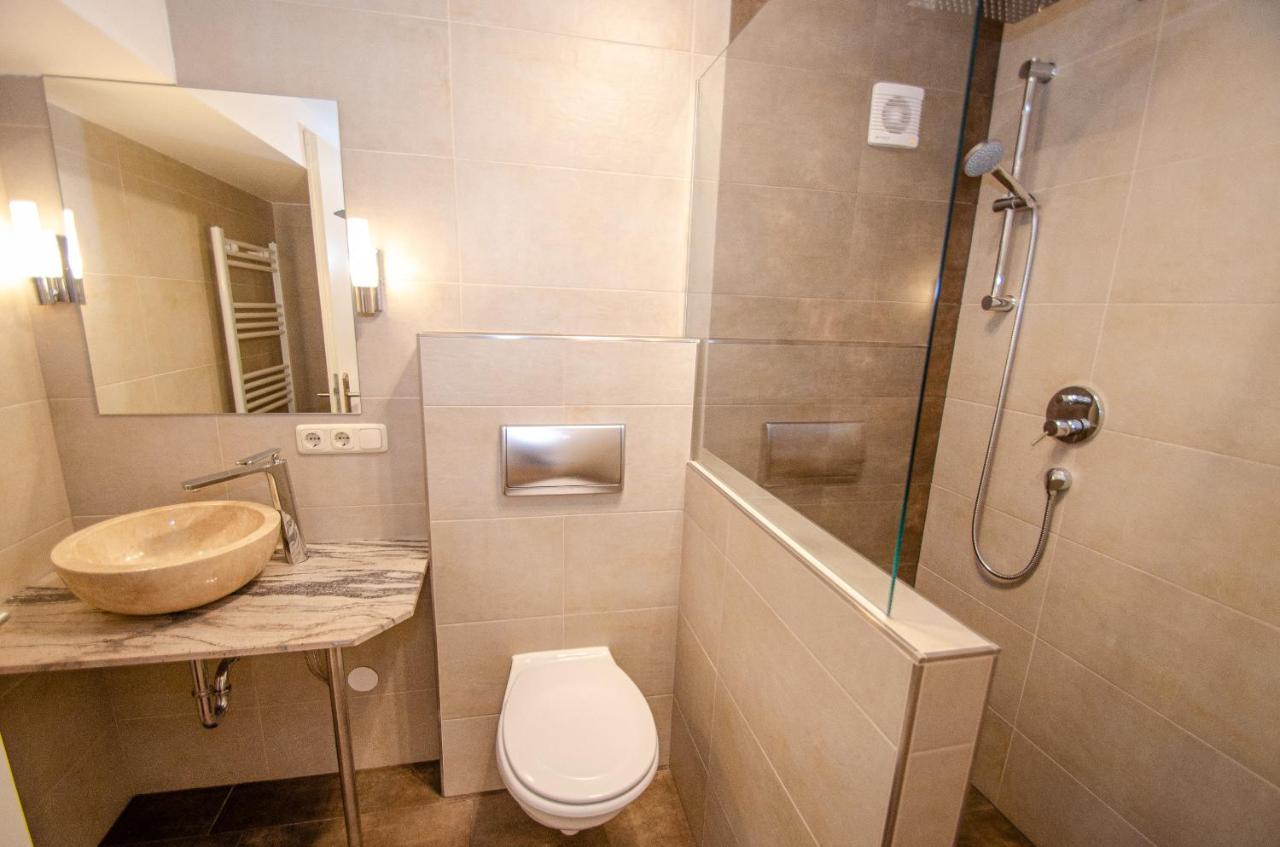 Appartementhaus Zell City By All In One Apartments Zell am See Esterno foto
