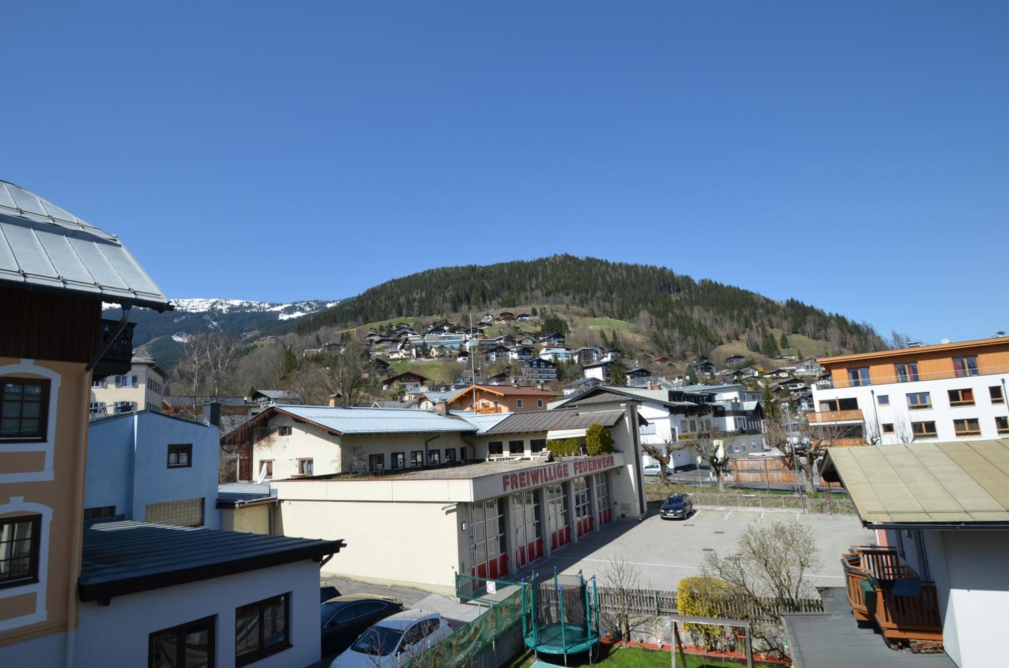 Appartementhaus Zell City By All In One Apartments Zell am See Esterno foto