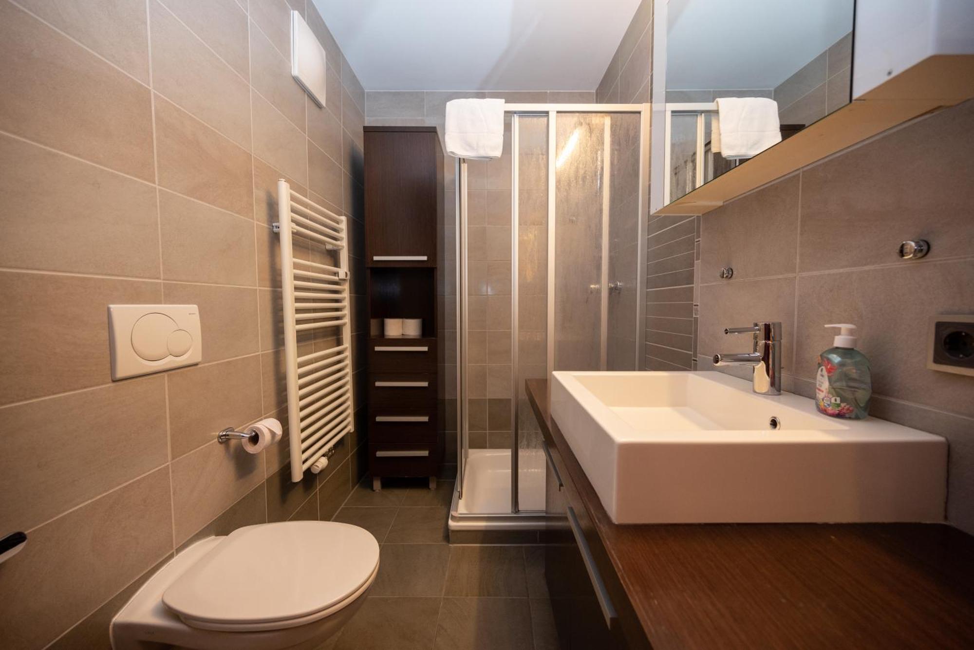 Appartementhaus Zell City By All In One Apartments Zell am See Esterno foto