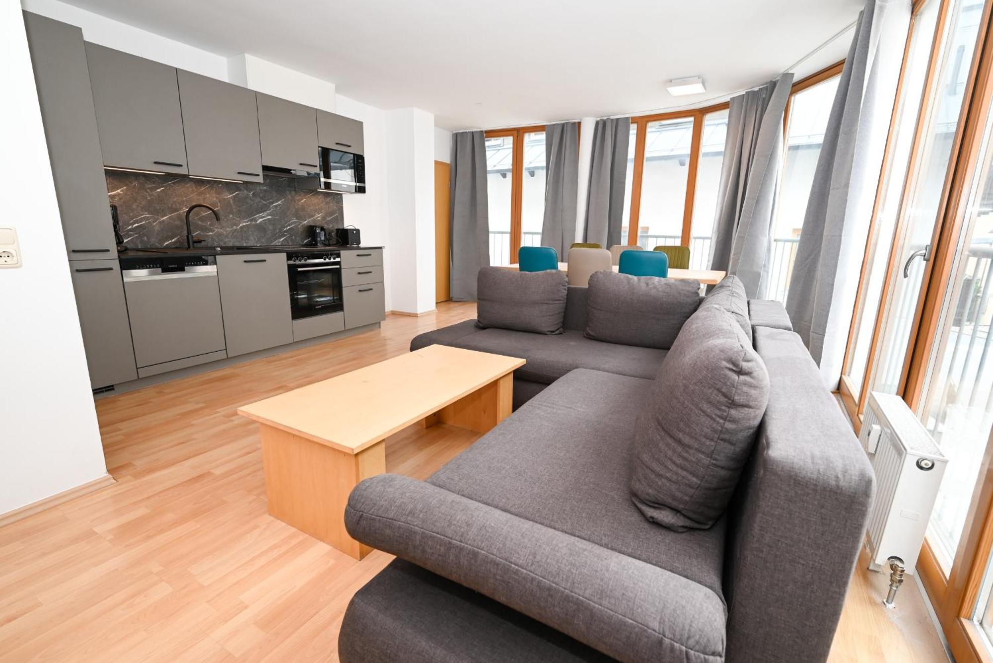Appartementhaus Zell City By All In One Apartments Zell am See Esterno foto