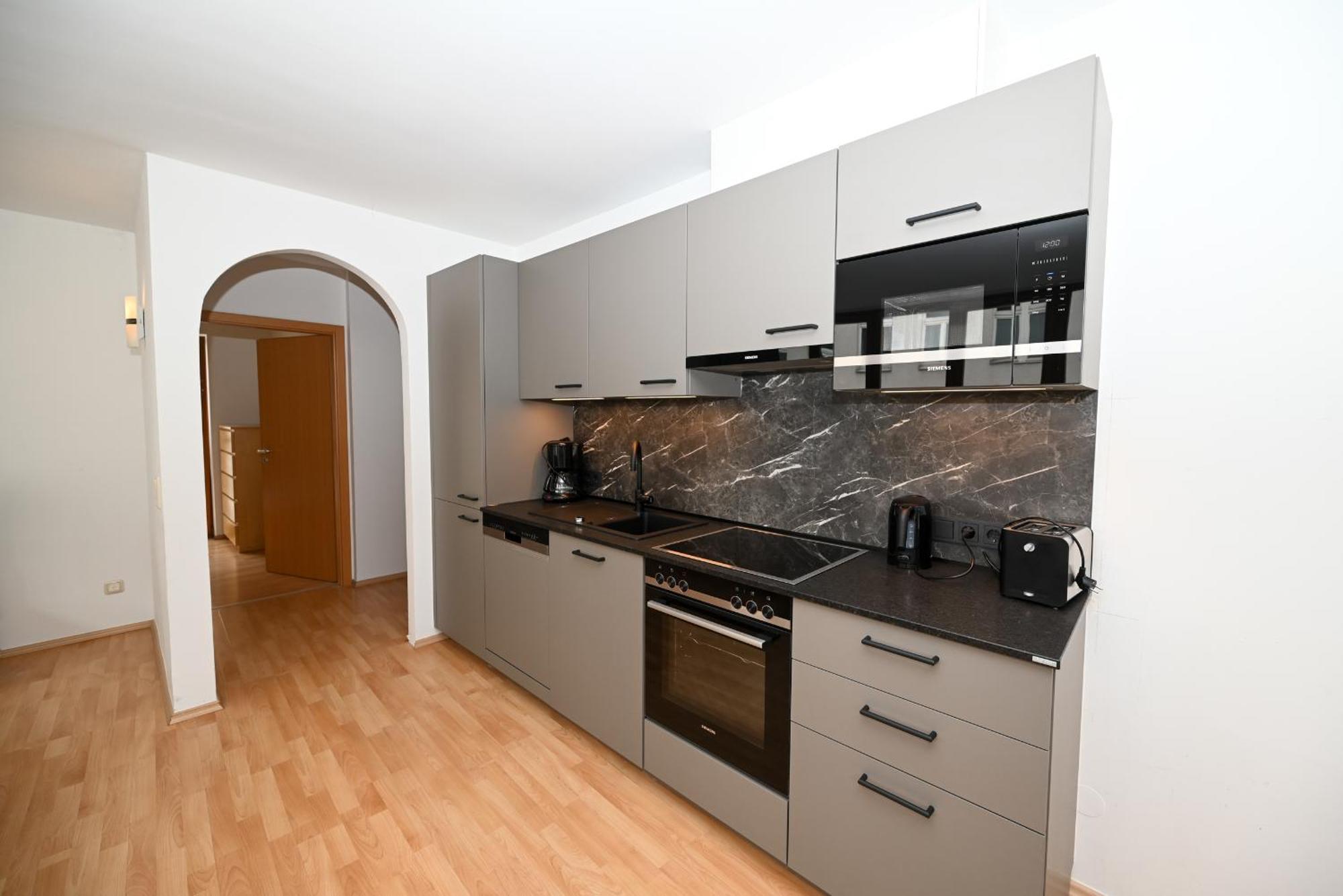 Appartementhaus Zell City By All In One Apartments Zell am See Esterno foto