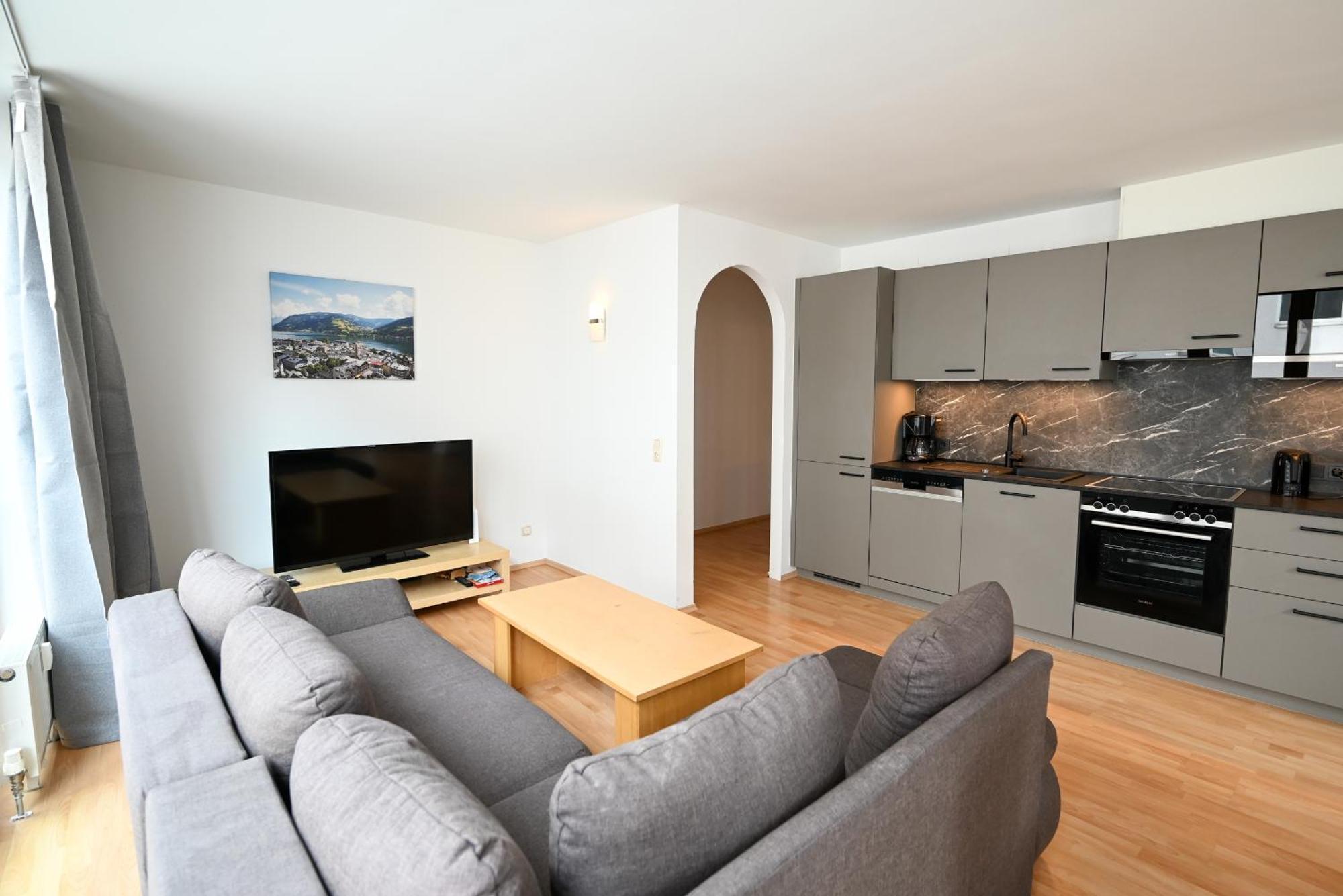 Appartementhaus Zell City By All In One Apartments Zell am See Esterno foto