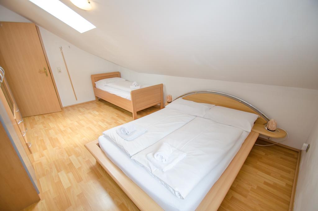 Appartementhaus Zell City By All In One Apartments Zell am See Esterno foto