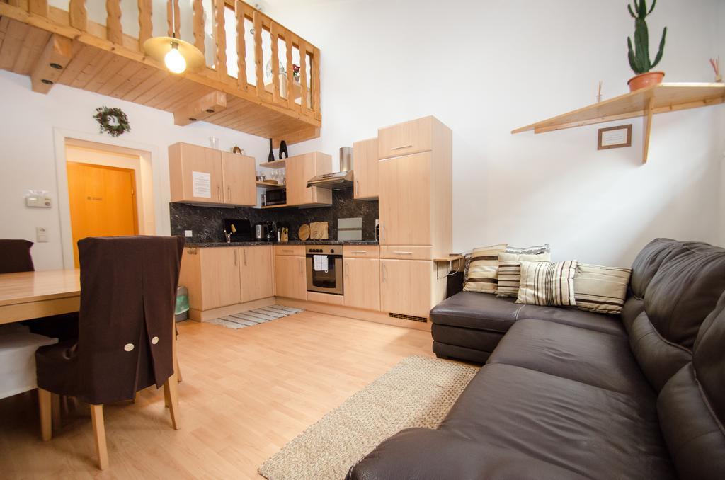 Appartementhaus Zell City By All In One Apartments Zell am See Esterno foto